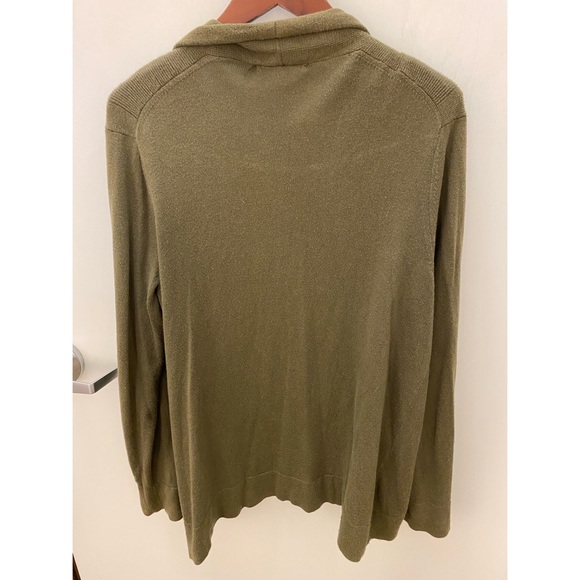 Olive green cardigan 🤍 - Picture 4 of 4